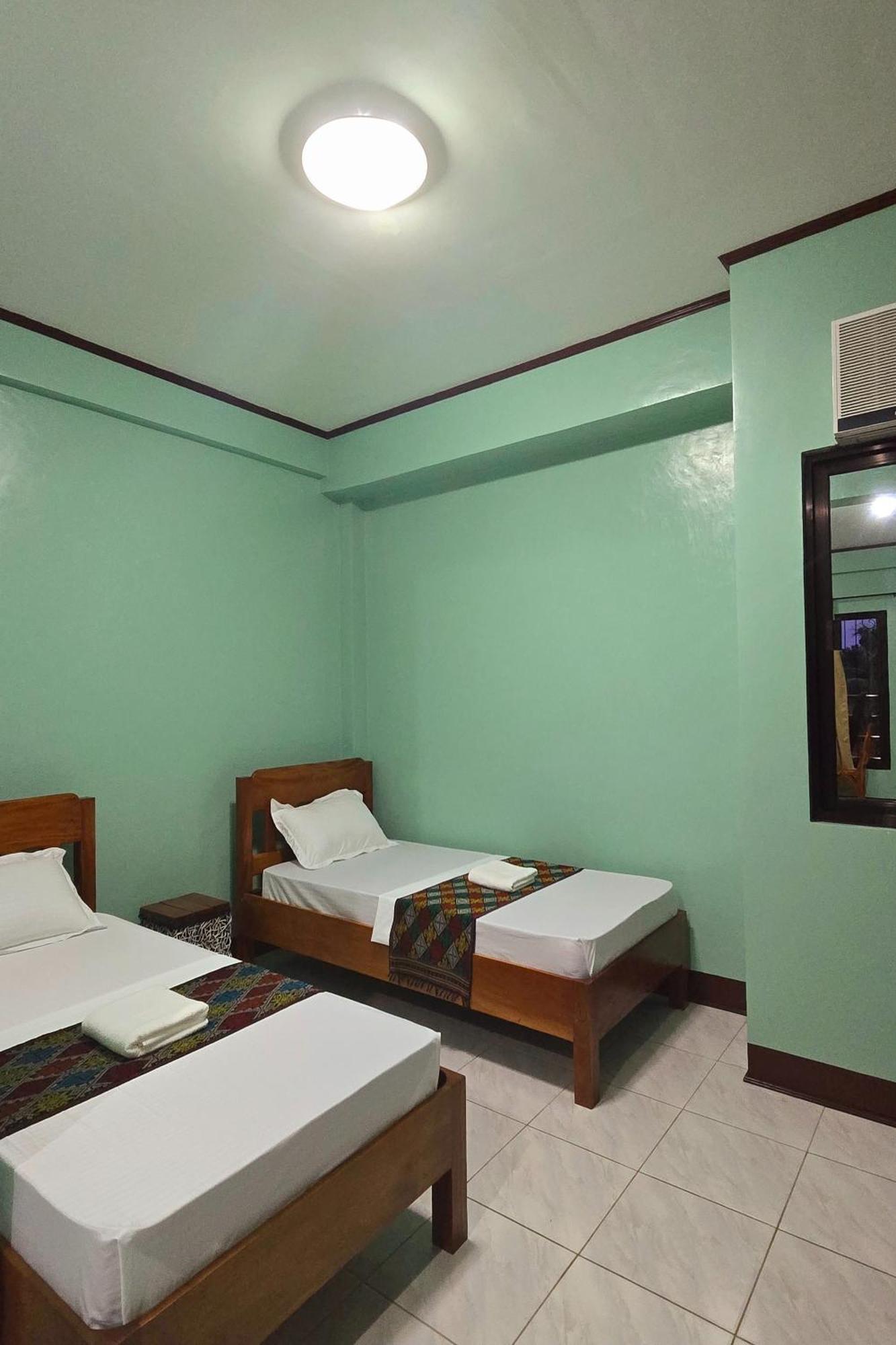 Nober Pension House City Center Puerto Princesa Exterior photo